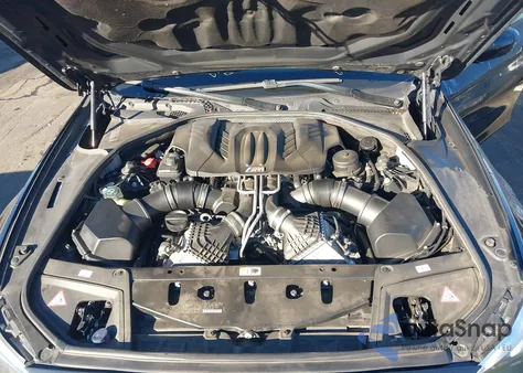 2014 BMW M5 from USA, damaged, VIN WBSFV9C59ED097697